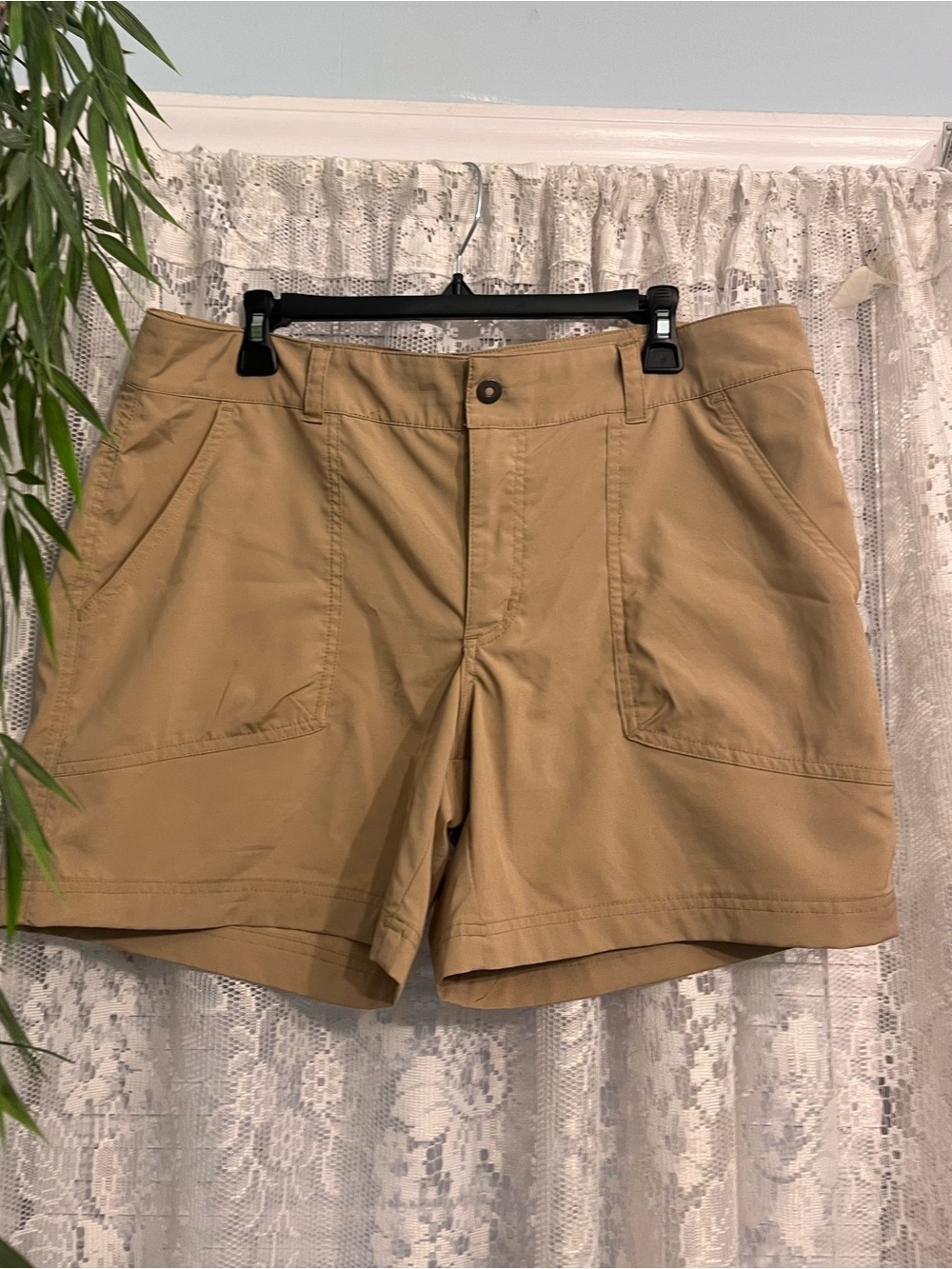 Men's Columbia Tan Casual Utility Shorts